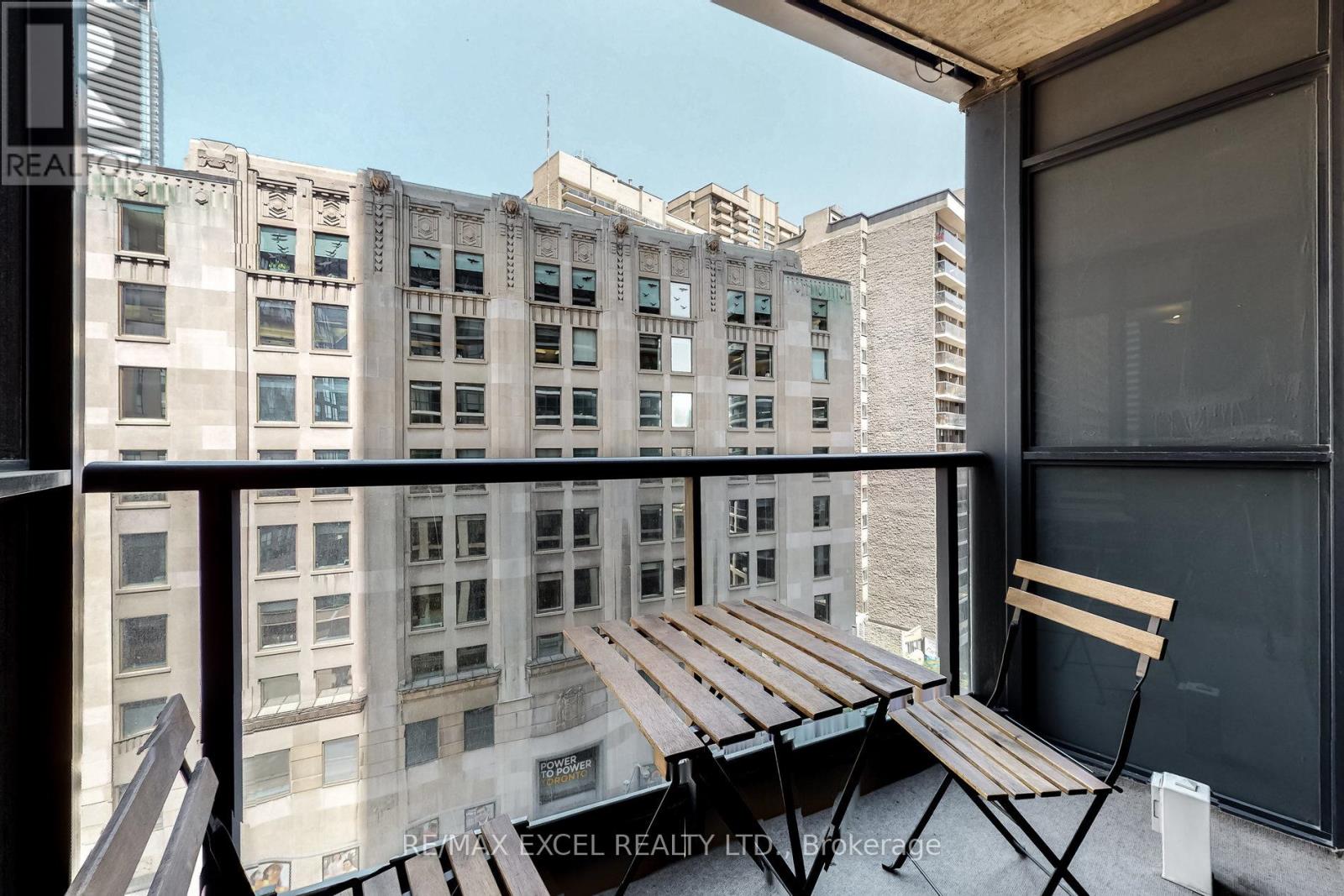 902 - 21 Carlton Street, Toronto, Ontario  M5B 1L3 - Photo 20 - C12851370