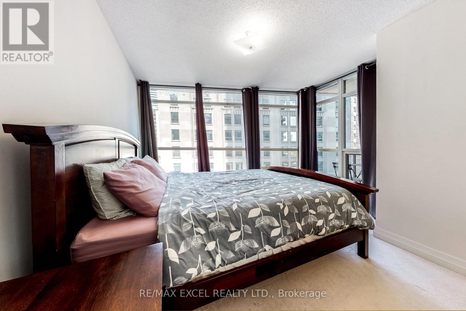 902 - 21 Carlton Street, Toronto, Ontario  M5B 1L3 - Photo 26 - C12851370