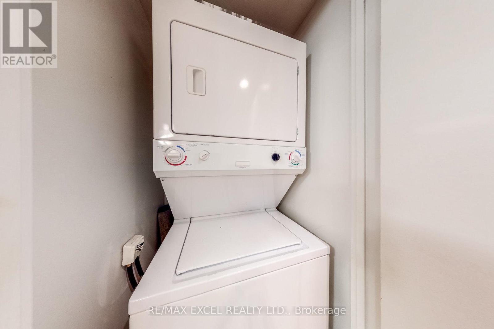 902 - 21 Carlton Street, Toronto, Ontario  M5B 1L3 - Photo 36 - C12851370