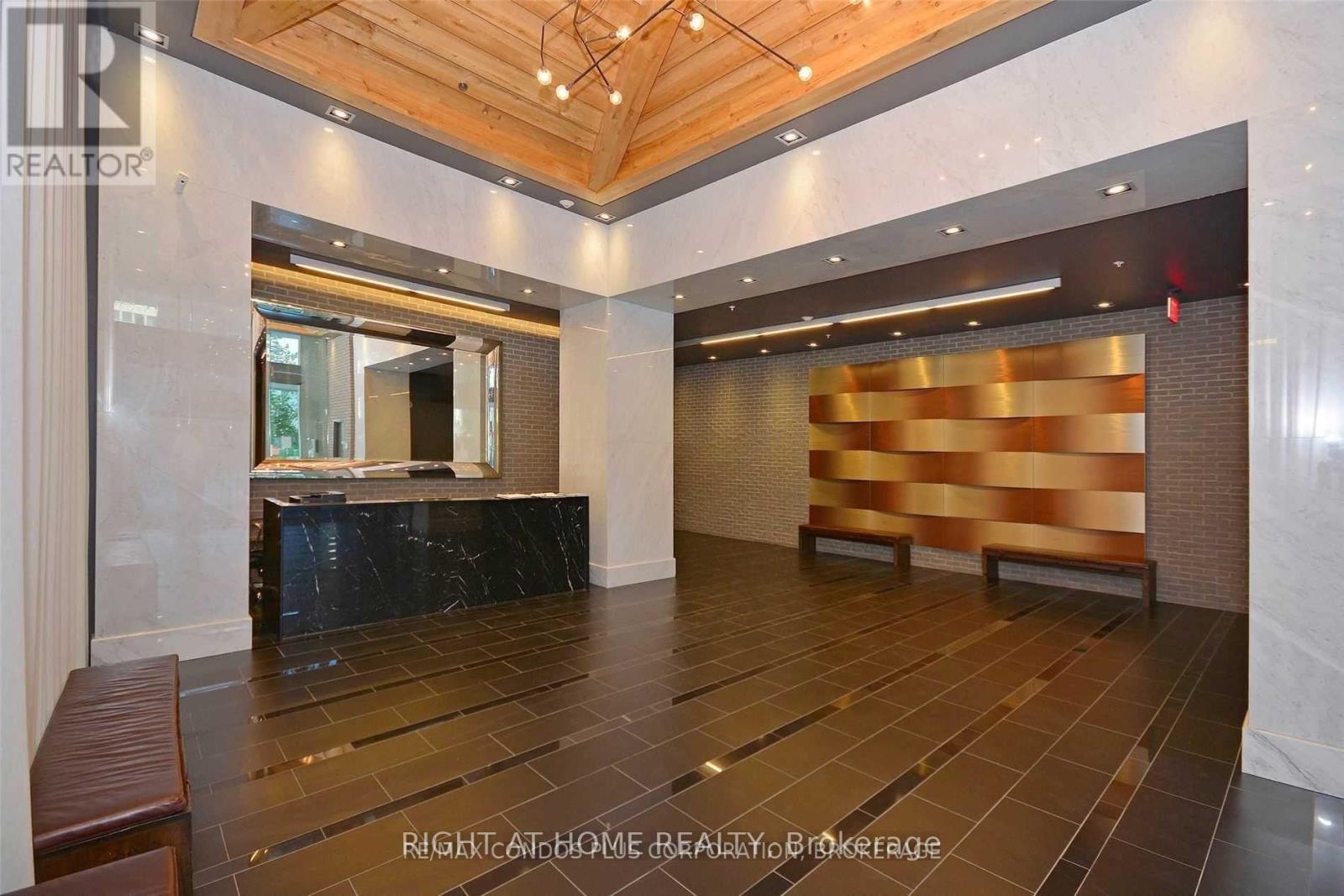 1212 - 210 Simcoe Street, Toronto, Ontario  M5T 0A9 - Photo 2 - C12851396