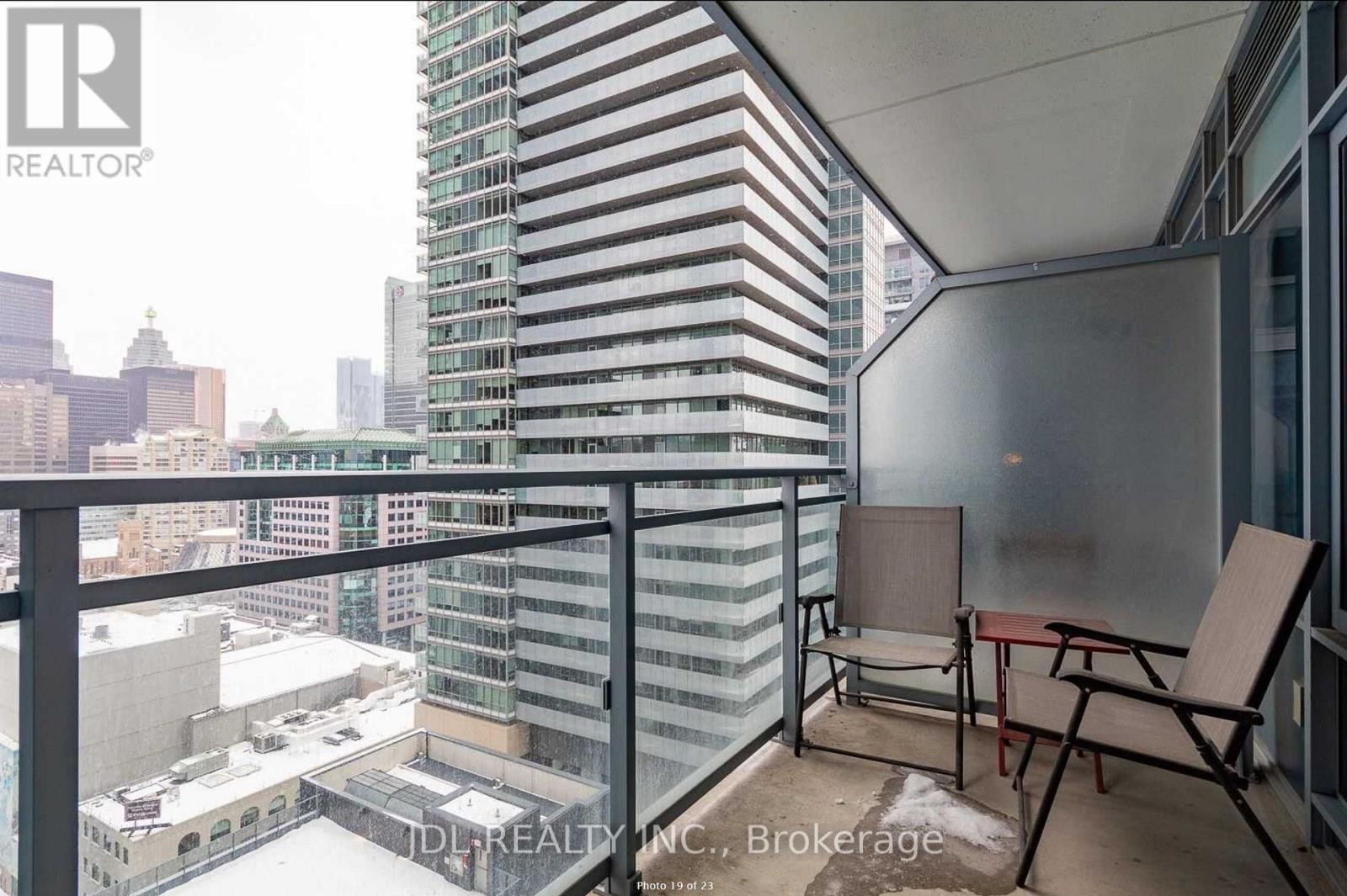 1707 - 21 Widmer Street, Toronto, Ontario  M5V 0B8 - Photo 20 - C12851408