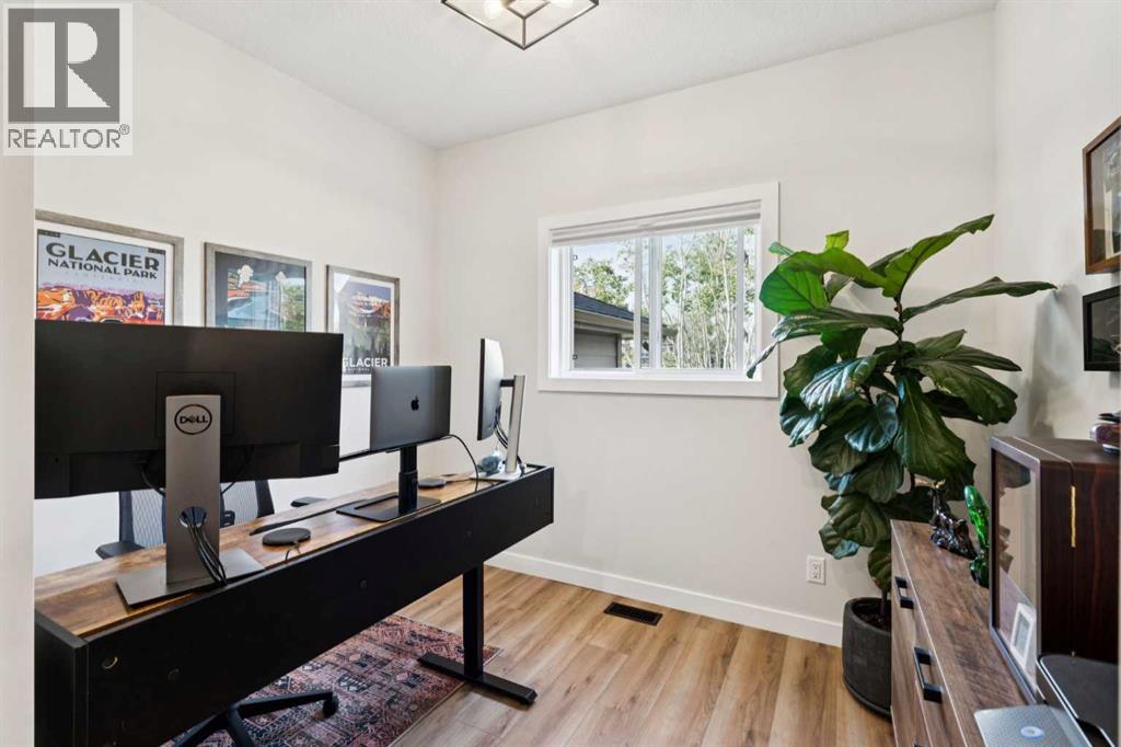 321 Legacy Woods Manor Se, Calgary, Alberta  T2X 5A8 - Photo 38 - A2289244