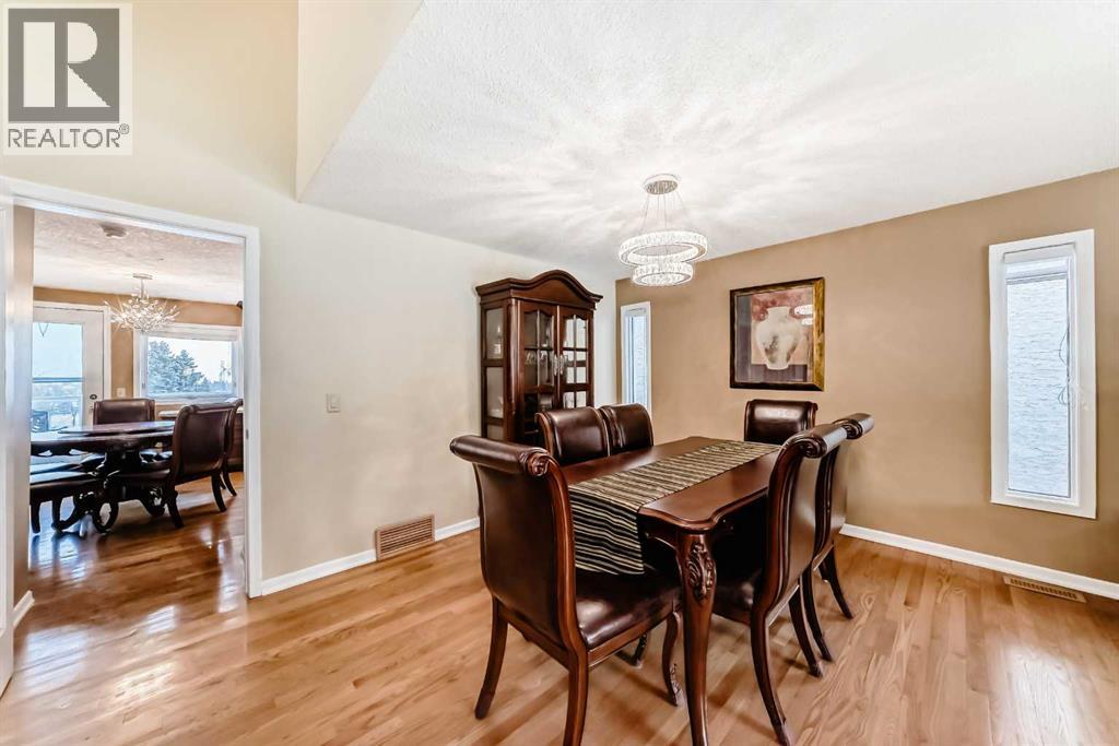 2612 Signal Hill Drive Sw, Calgary, Alberta  T3H 2T7 - Photo 9 - A2290851