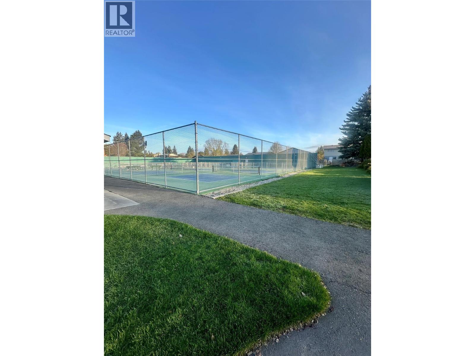 515 20th Avenue S, Cranbrook, British Columbia  V1C 5X7 - Photo 39 - 10361573