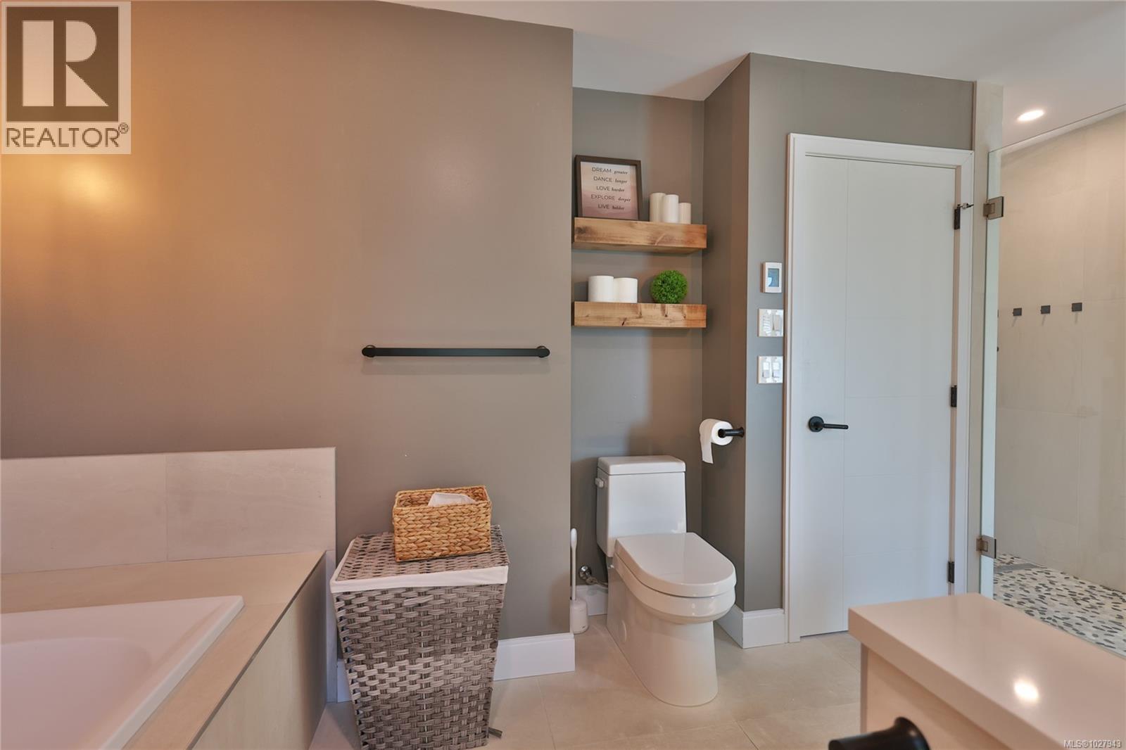 972 Seapearl Pl, Saanich, British Columbia  V8Y 2X2 - Photo 30 - 1027943