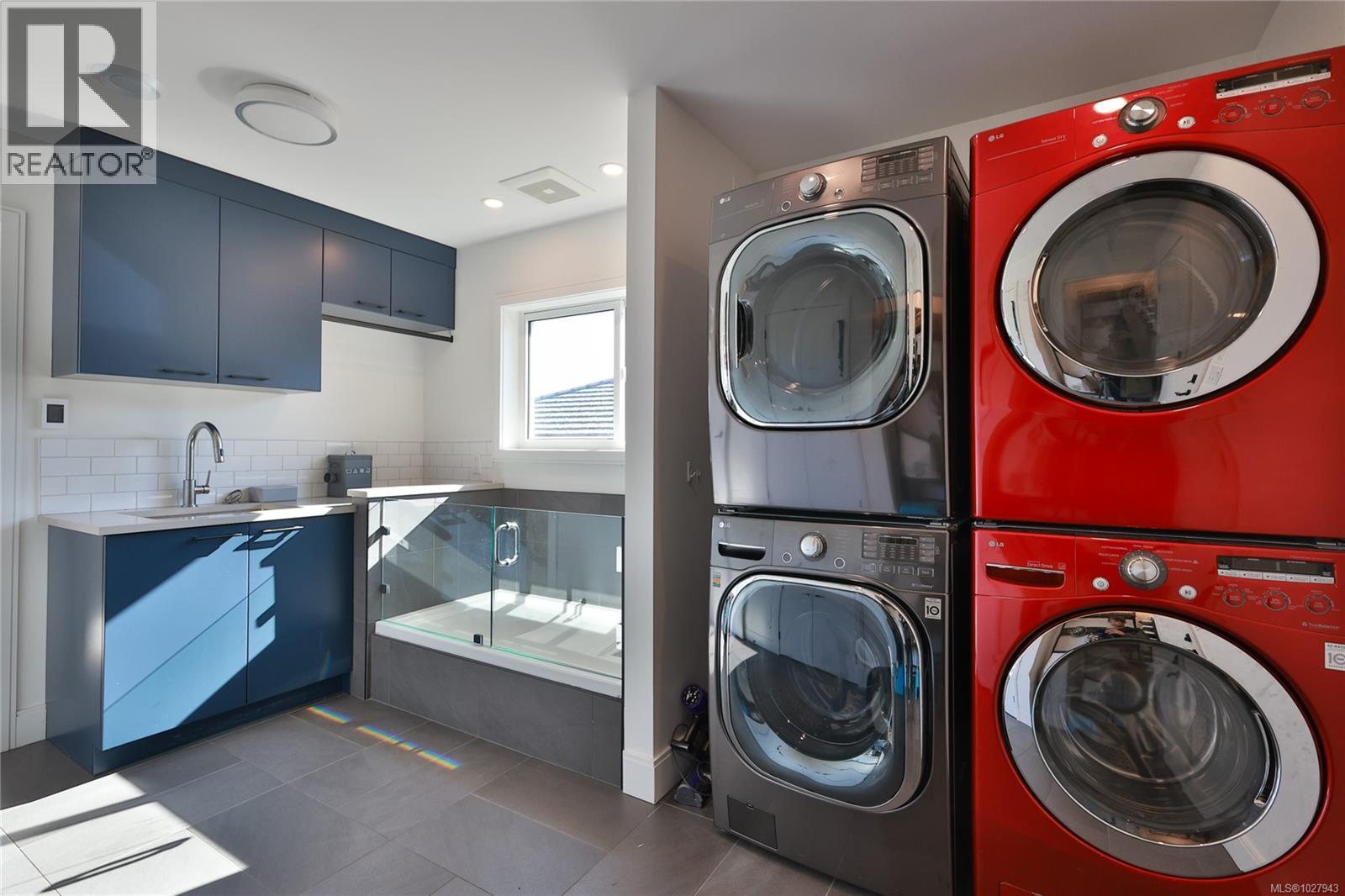 972 Seapearl Pl, Saanich, British Columbia  V8Y 2X2 - Photo 32 - 1027943