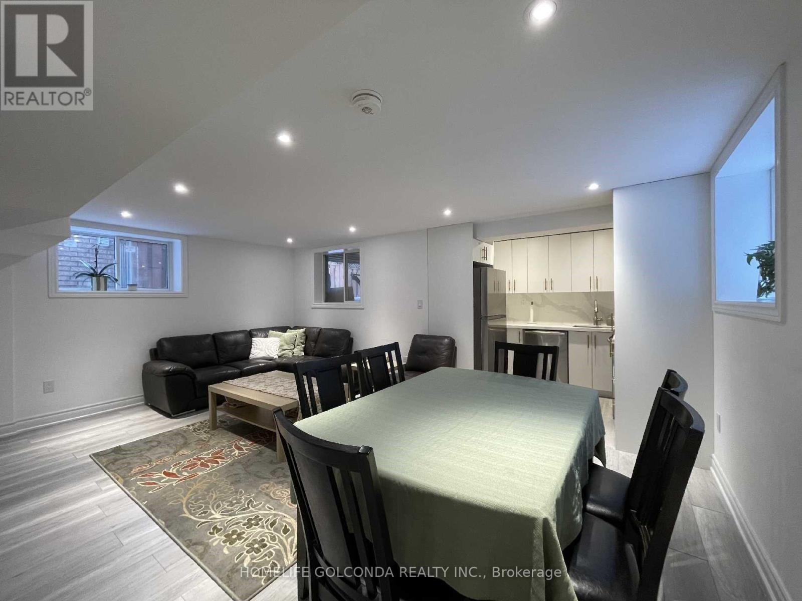 Lower Level - 66 Antique Drive, Richmond Hill, Ontario  L4E 3X5 - Photo 4 - N12851358