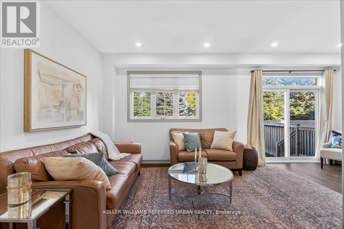 431 Rita's Avenue, Newmarket (Summerhill Estates), Ontario  L3X 2N1 - Photo 19 - N12851380