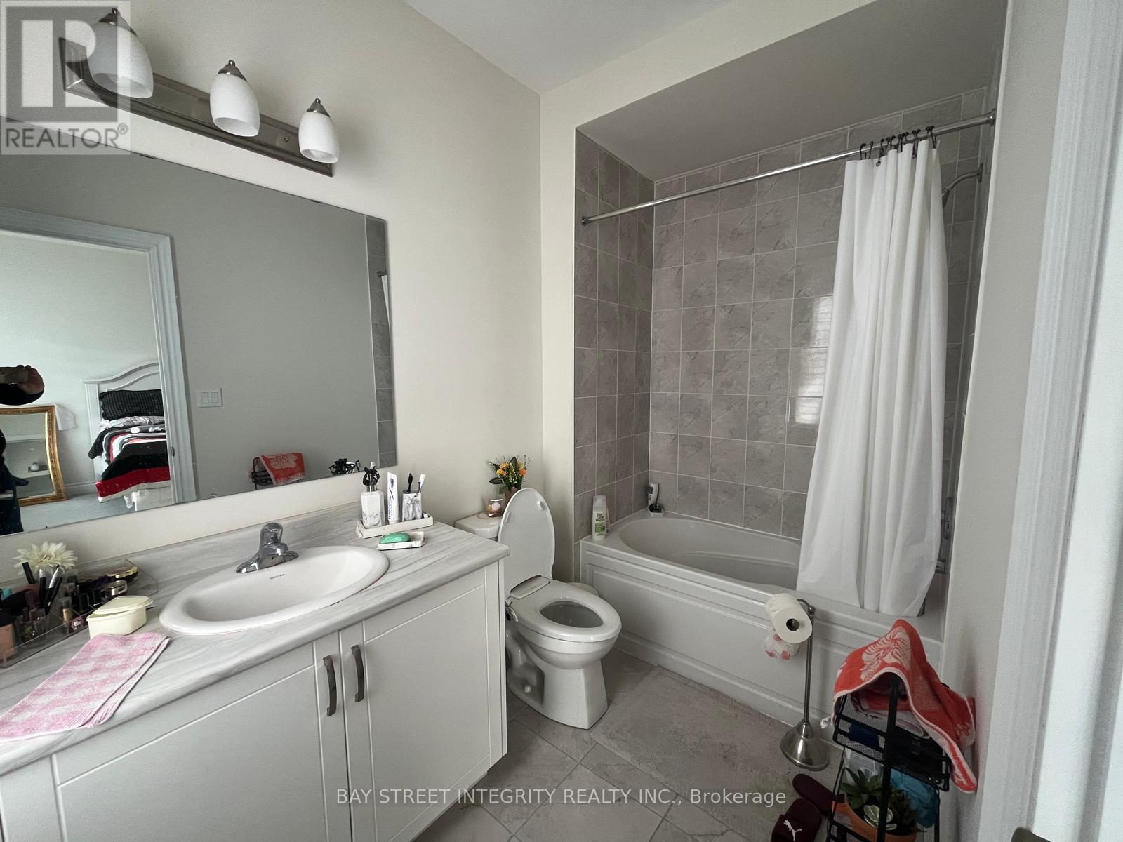 44 Settlers Road E, Oakville, Ontario  L6H 0Y8 - Photo 19 - W12849274