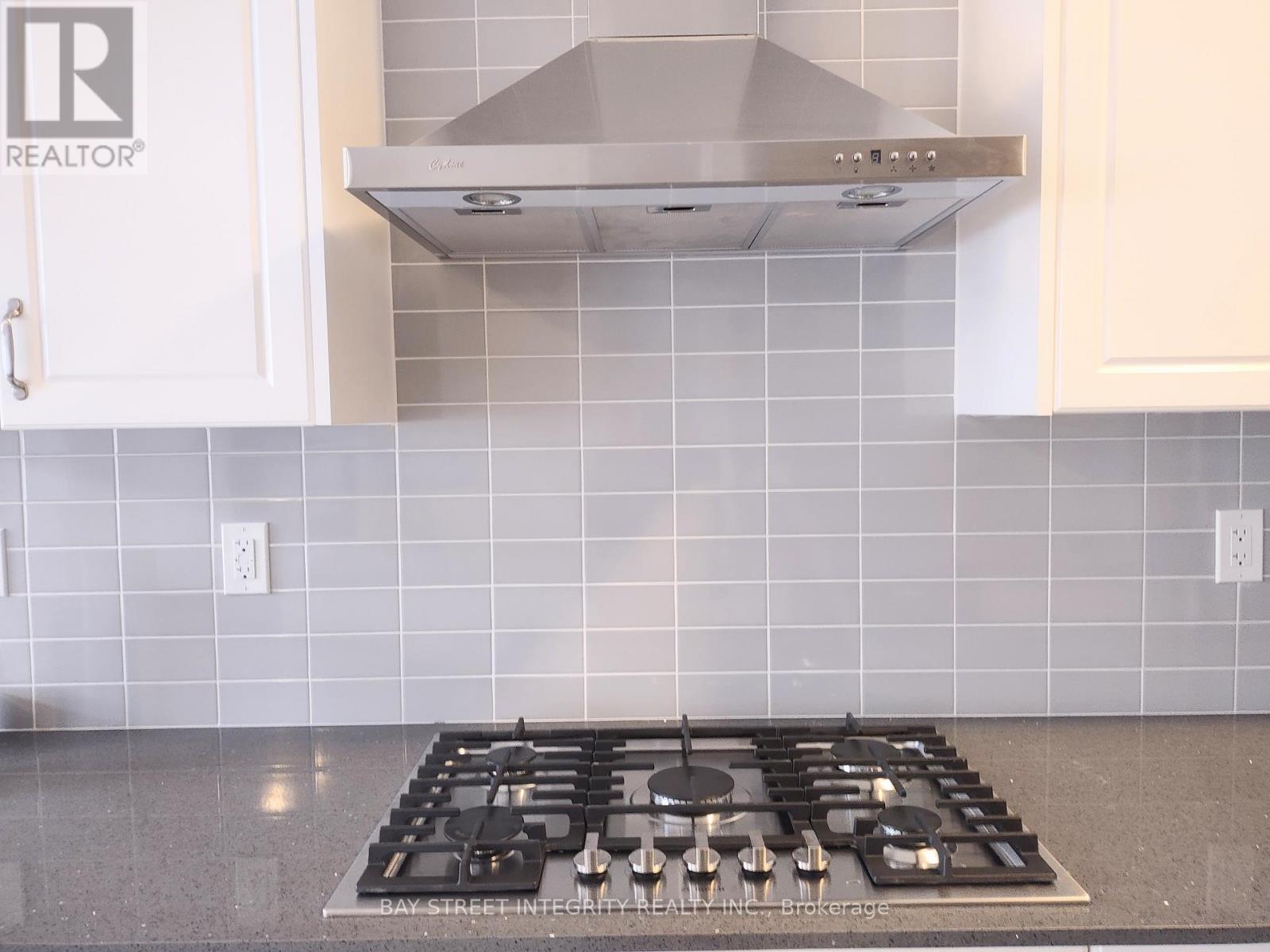 44 Settlers Road E, Oakville, Ontario  L6H 0Y8 - Photo 30 - W12849274