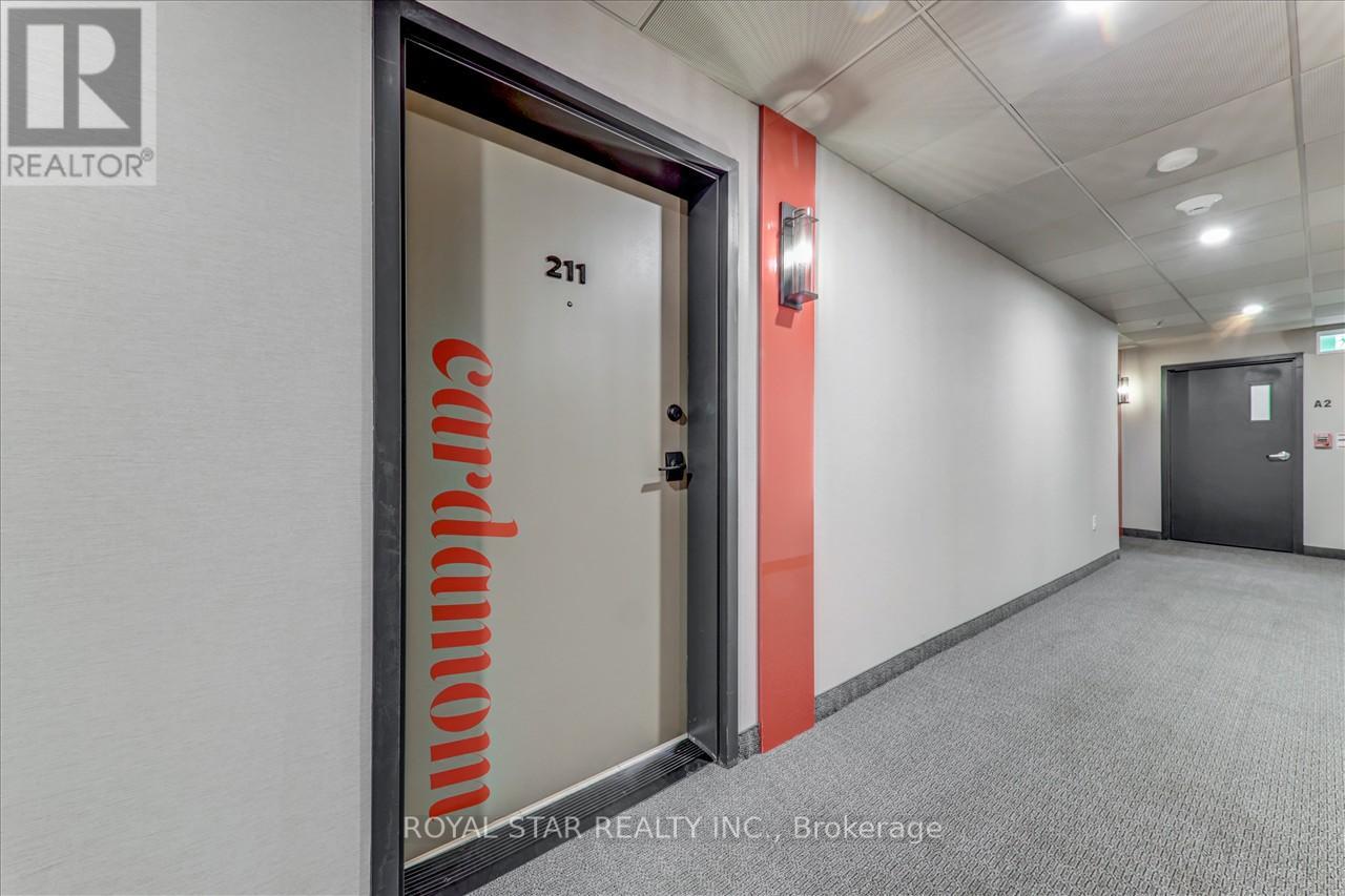 211 - 1 Chef Lane, Barrie (Innis-Shore), Ontario  L9J 0T1 - Photo 8 - S12851348