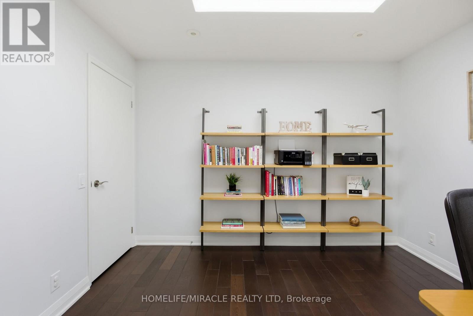 41 - 23 Valhalla Inn Road, Toronto (Islington-City Centre West), Ontario  M9B 0B3 - Photo 24 - W12849658