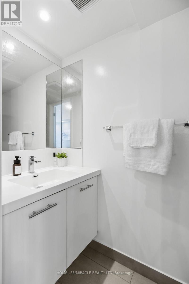 41 - 23 Valhalla Inn Road, Toronto (Islington-City Centre West), Ontario  M9B 0B3 - Photo 10 - W12849658