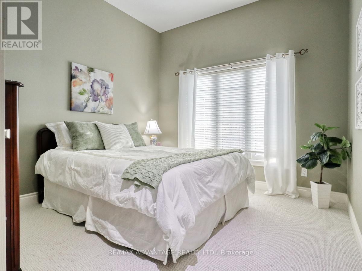 1849 Kyle Court, London North, Ontario  N6G 0A6 - Photo 34 - X12803784