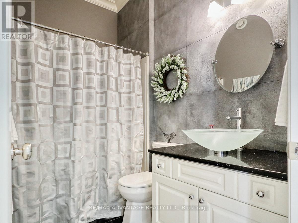 1849 Kyle Court, London North, Ontario  N6G 0A6 - Photo 31 - X12803784