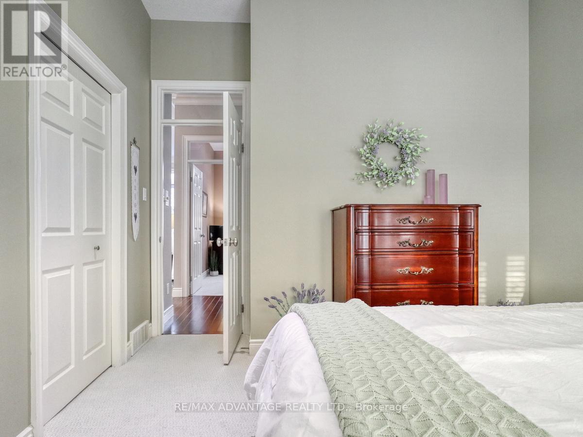 1849 Kyle Court, London North, Ontario  N6G 0A6 - Photo 35 - X12803784