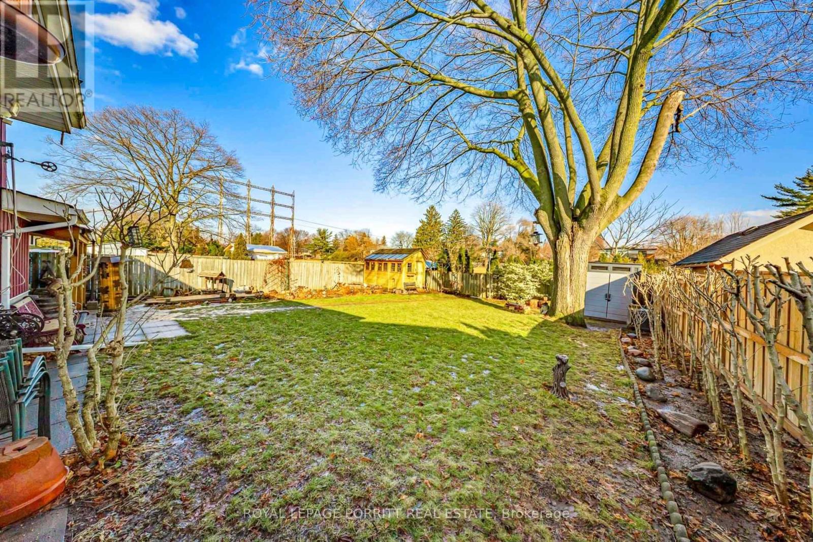 1435 Strathy Avenue, Mississauga, Ontario  L5E 2L3 - Photo 38 - W12851392