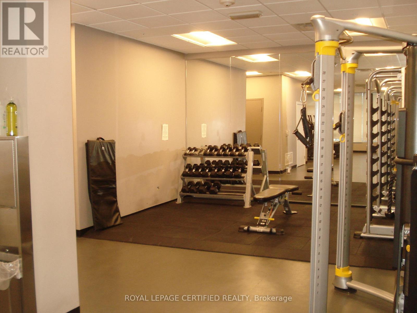 402 - 457 Plains Rd E, Burlington, Ontario  L7T 0B8 - Photo 23 - W12851416