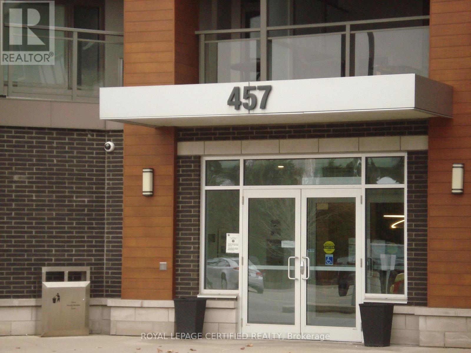 402 - 457 Plains Rd E, Burlington, Ontario  L7T 0B8 - Photo 3 - W12851416