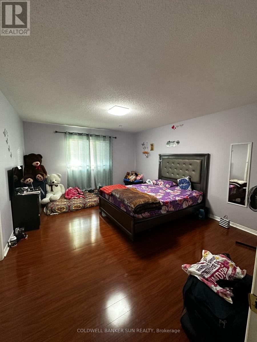 88 Pomell Trail, Brampton, Ontario  L6P 3L6 - Photo 15 - W12851418