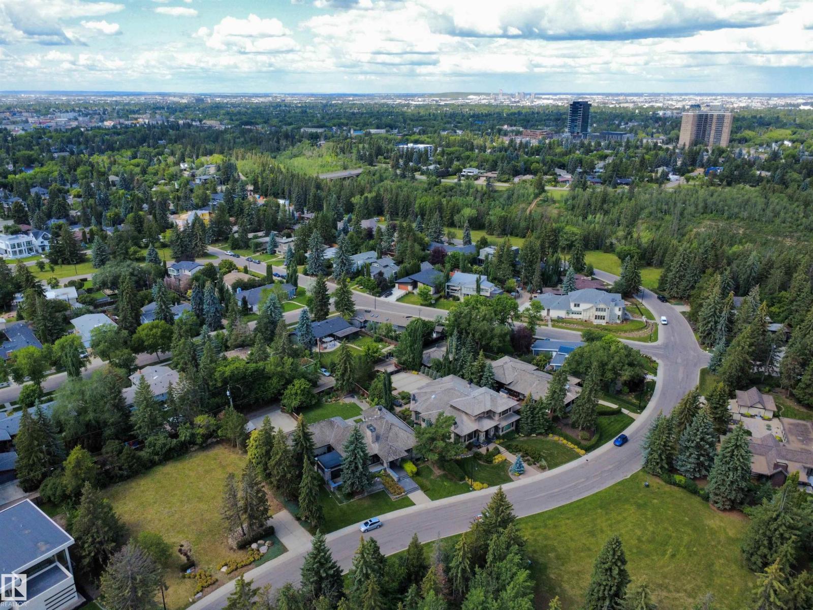 9716 Riverside Dr Nw, Edmonton, Alberta  T5N 3M6 - Photo 12 - E4476093