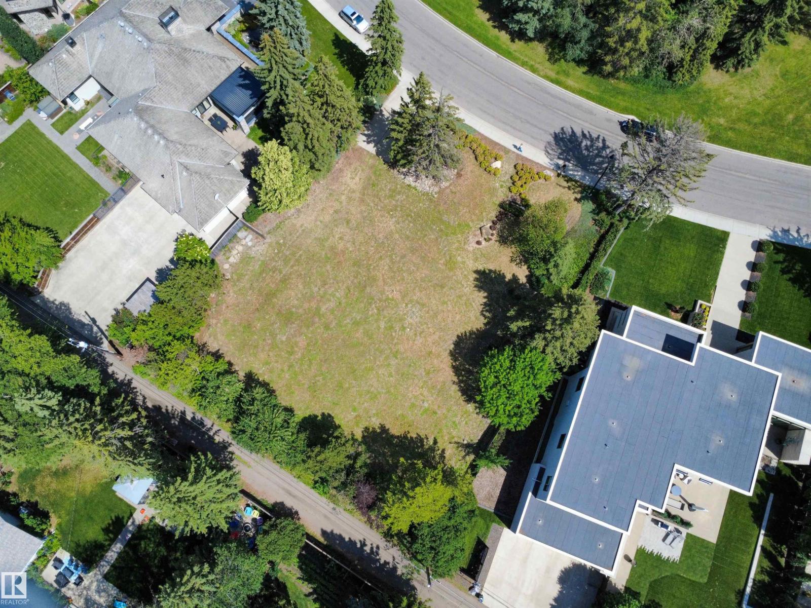 9716 Riverside Dr Nw, Edmonton, Alberta  T5N 3M6 - Photo 8 - E4476093