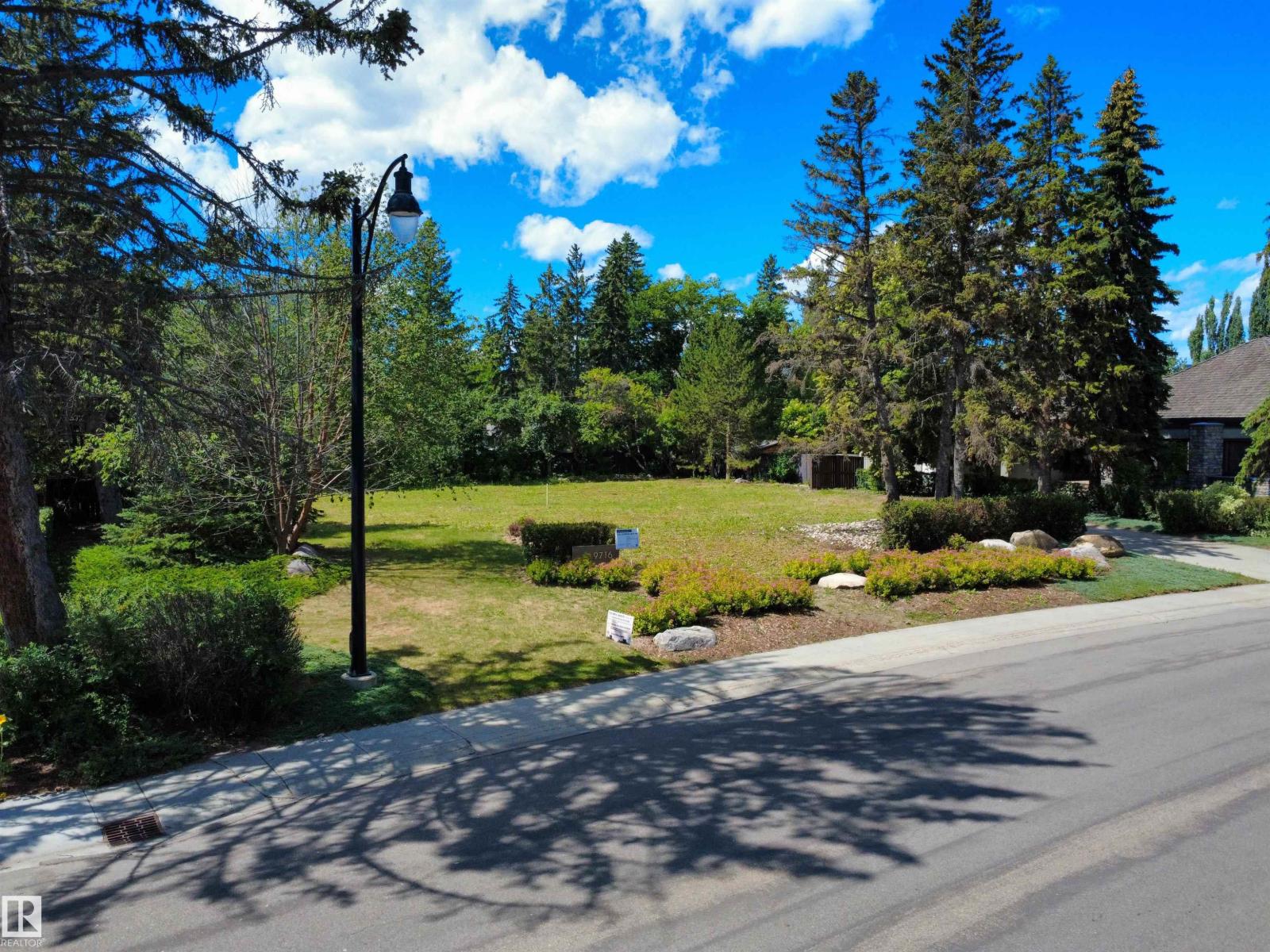 9716 Riverside Dr Nw, Edmonton, Alberta  T5N 3M6 - Photo 16 - E4476093