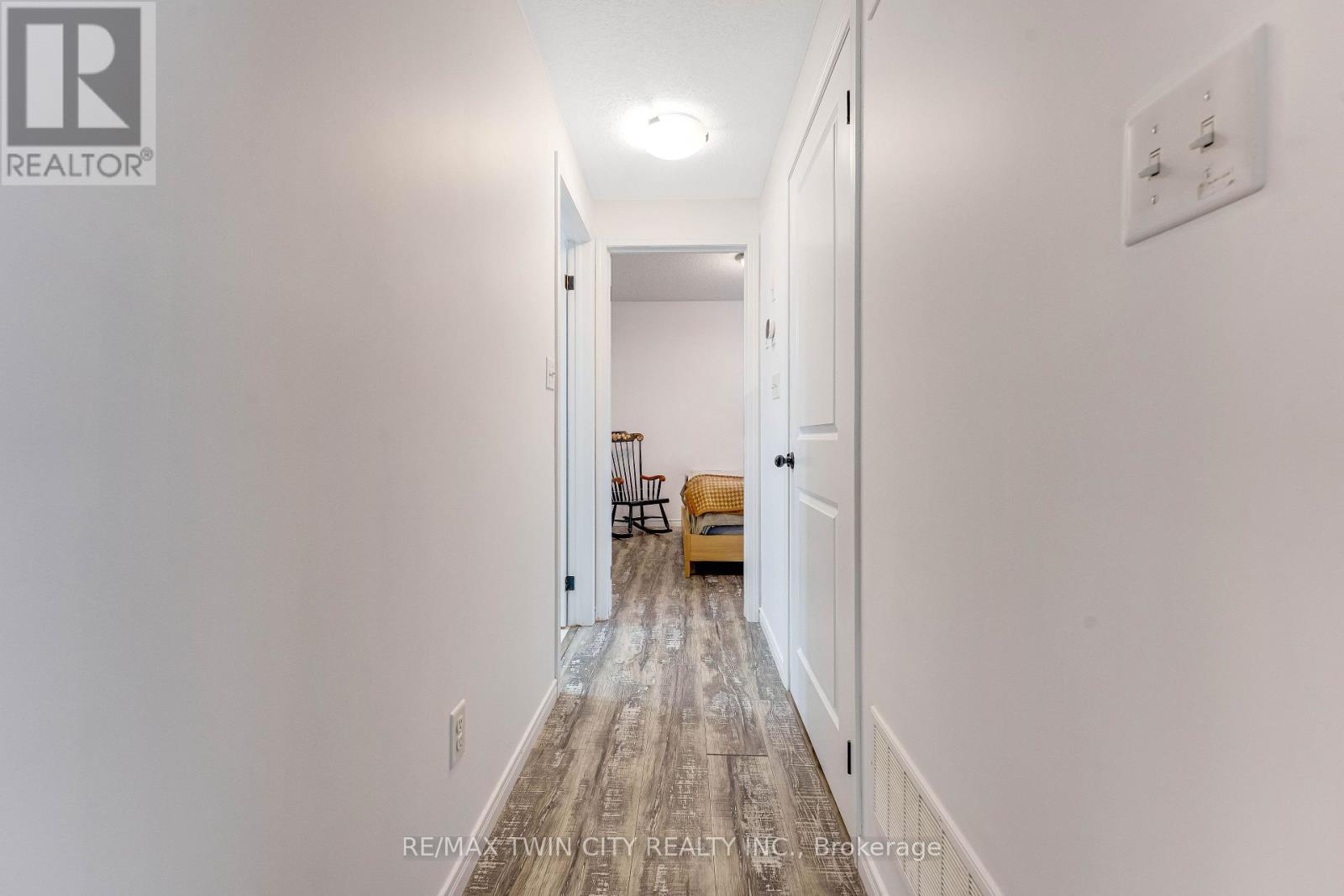 24d - 388 Old Huron Road, Kitchener, Ontario  N2R 0J5 - Photo 11 - X12851430