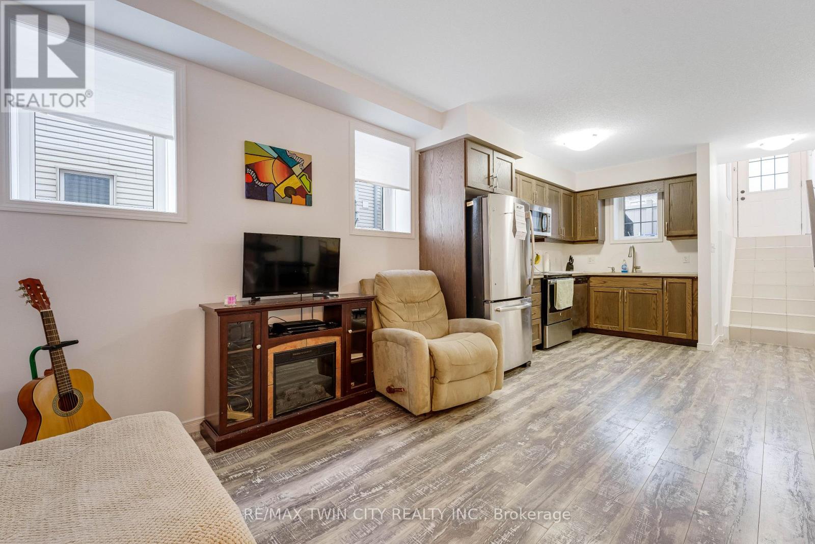 24d - 388 Old Huron Road, Kitchener, Ontario  N2R 0J5 - Photo 9 - X12851430