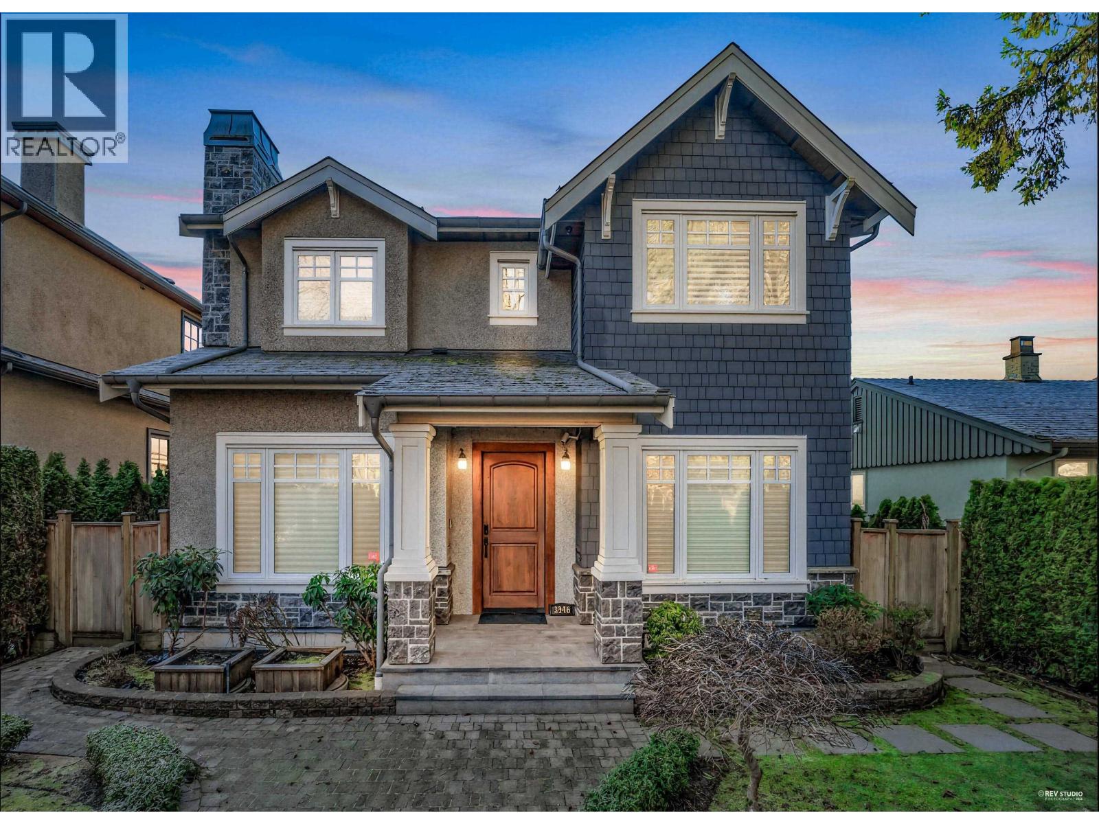 3946 W 30th Avenue, Vancouver, British Columbia  V6S 1X3 - Photo 1 - R3096567