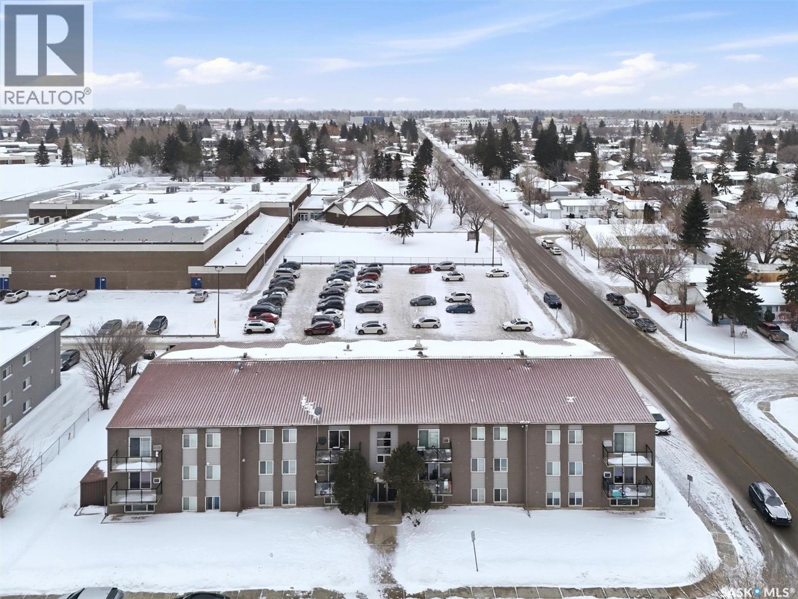 22 2 Summers Place, Saskatoon, Saskatchewan  S7H 3W4 - Photo 31 - SK029818