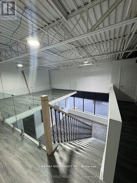 11 - 2074 Steeles Avenue E, Brampton, Ontario  L6T 5A5 - Photo 4 - W12850112