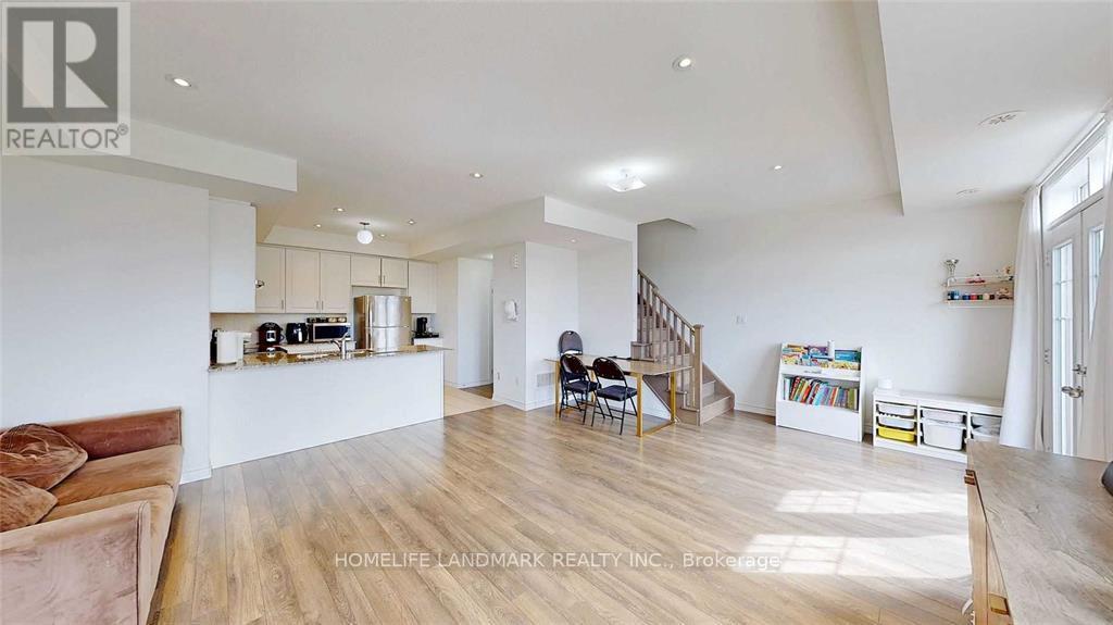 484 Arthur Bonner Avenue, Markham, Ontario  L6B 1N1 - Photo 10 - N12740554