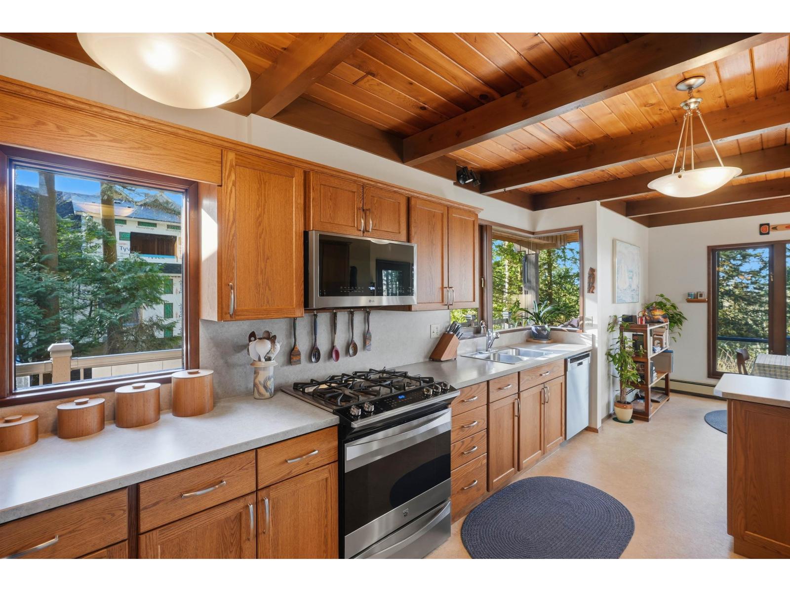 3177 207a Street, Langley, British Columbia  V3A 4P5 - Photo 11 - R3095012