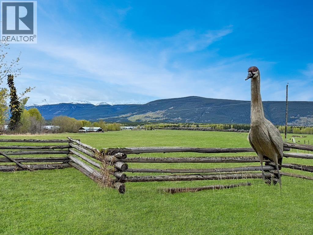 4899 Mcghee Road, Williams Lake, British Columbia  V0L 1V0 - Photo 5 - R3095783