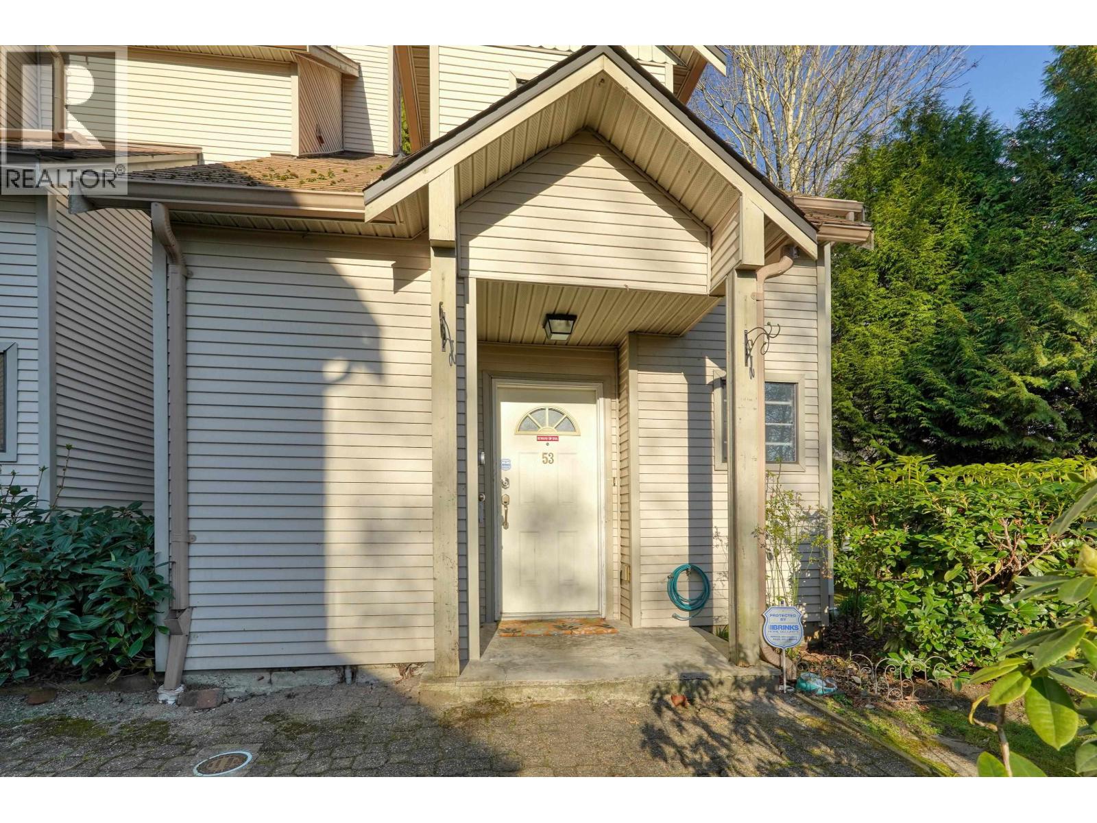 53 98 BEGIN STREET, Coquitlam, British Columbia