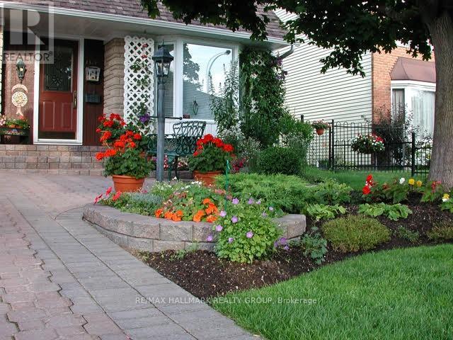 1177 St Moritz Crescent N, Ottawa, Ontario  K1C 2B2 - Photo 3 - X12851524