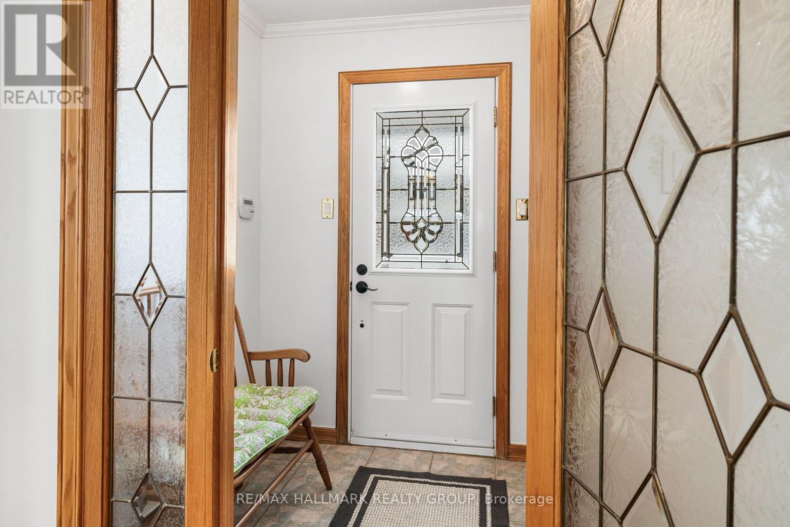 1177 St Moritz Crescent N, Ottawa, Ontario  K1C 2B2 - Photo 4 - X12851524