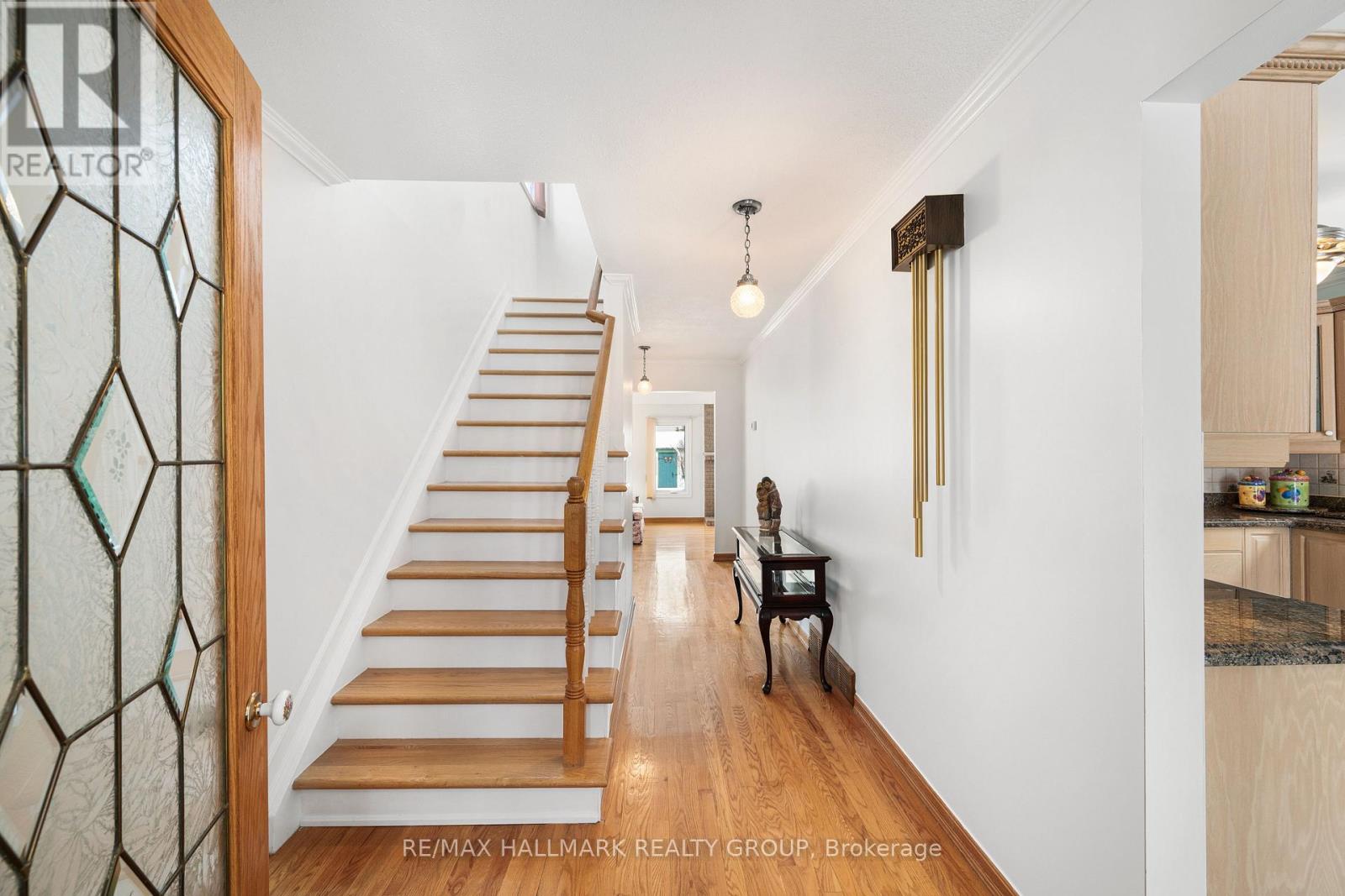 1177 St Moritz Crescent N, Ottawa, Ontario  K1C 2B2 - Photo 5 - X12851524