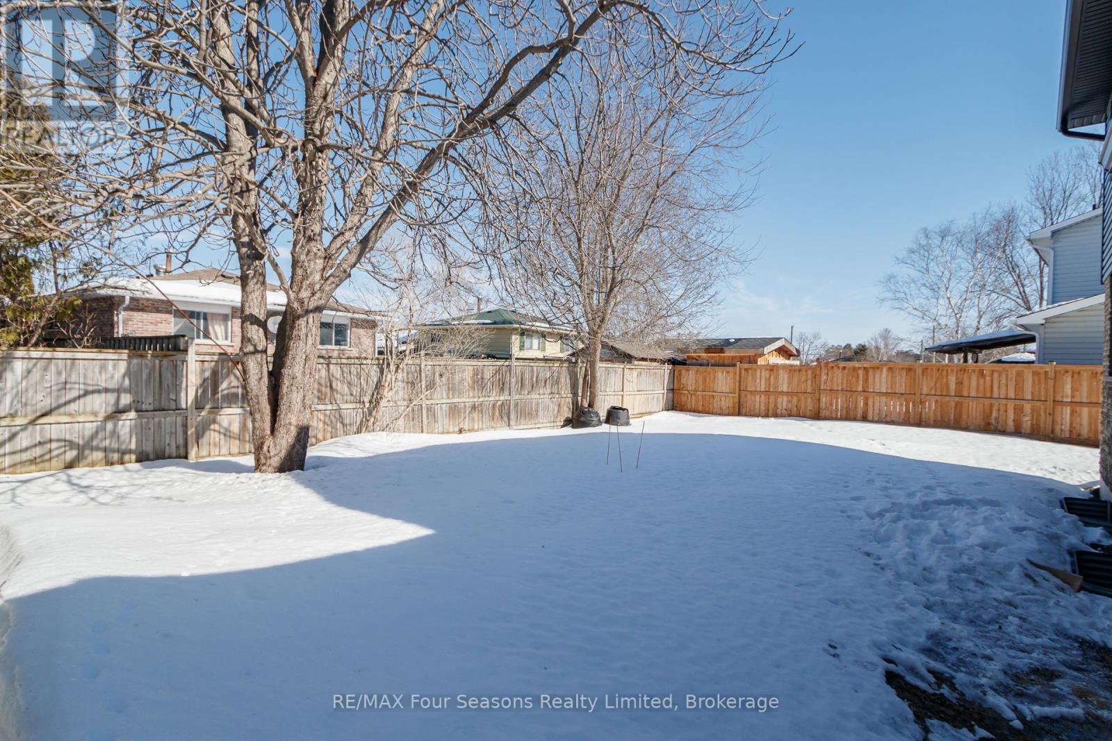 255 Valleyfield Crescent, Clearview, Ontario  L0M 1S0 - Photo 32 - S12851730