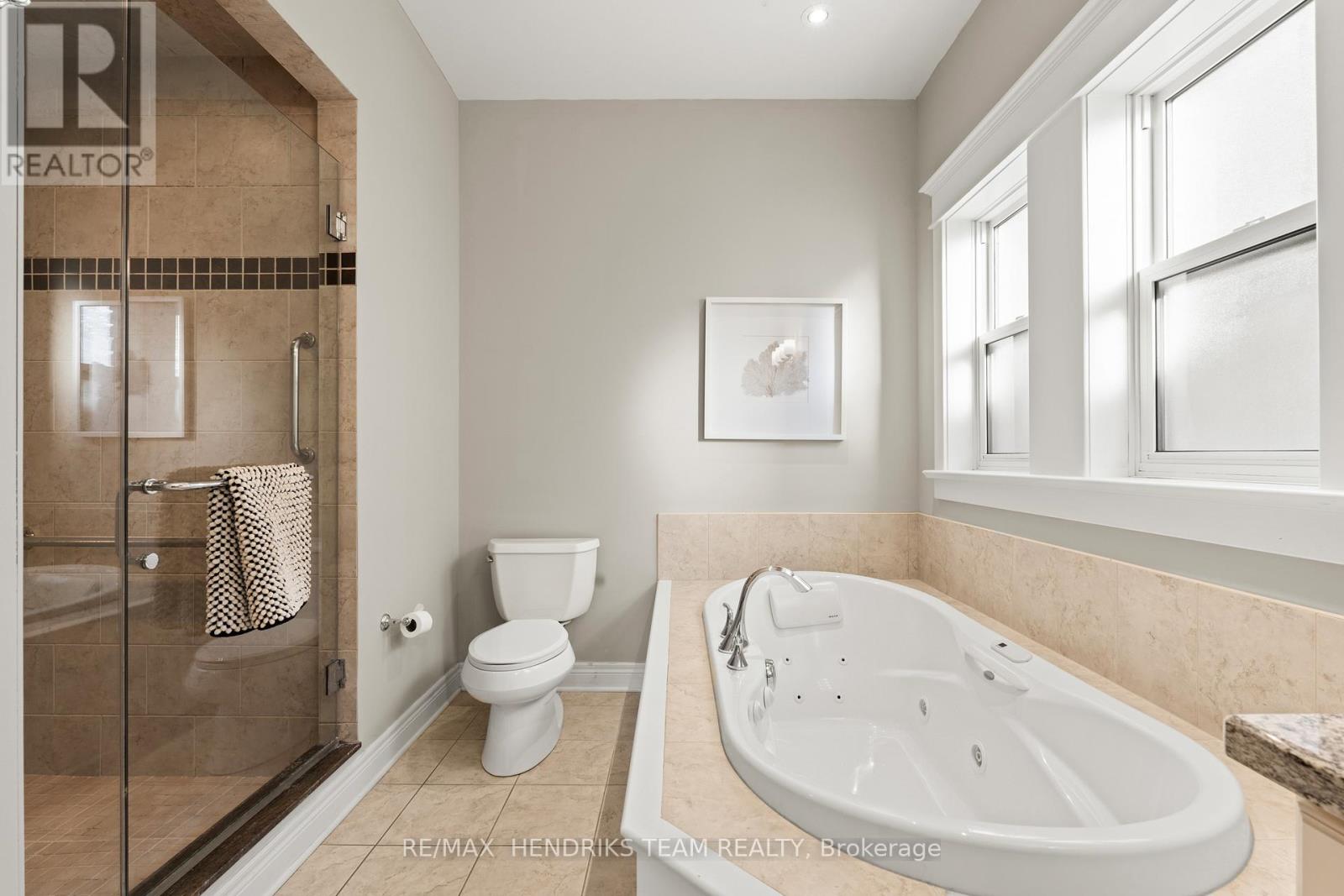 5 Mclean Court, St. Catharines, Ontario  L2W 0A2 - Photo 24 - X12851486