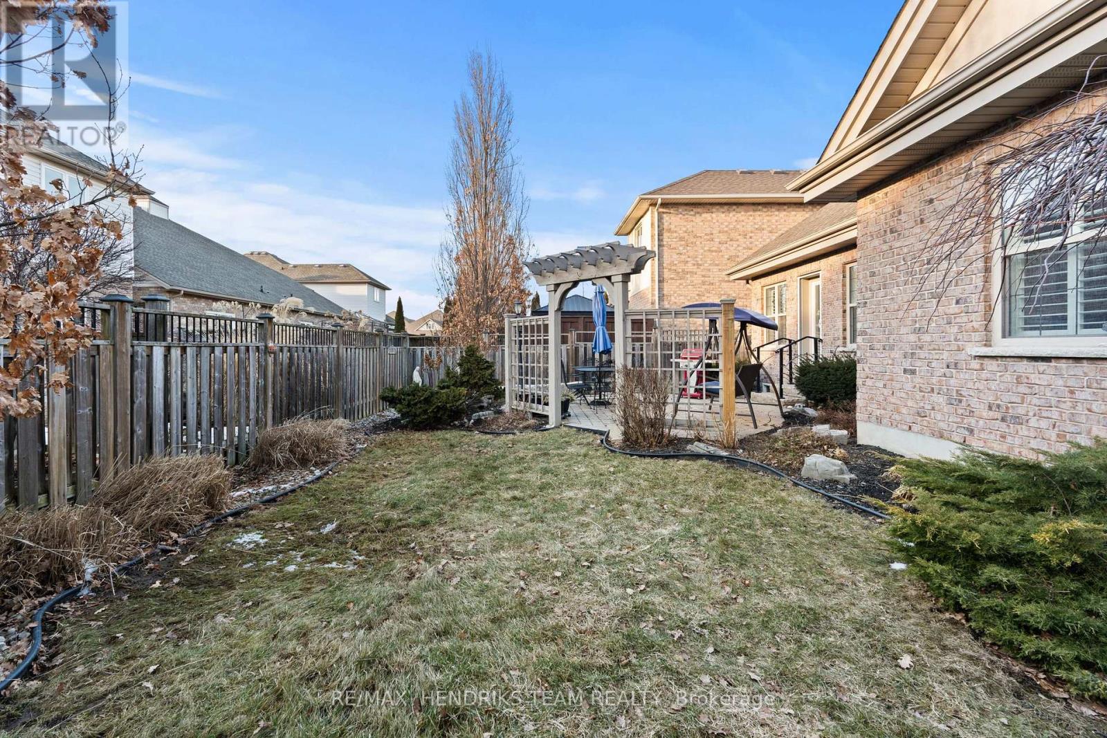 5 Mclean Court, St. Catharines, Ontario  L2W 0A2 - Photo 38 - X12851486