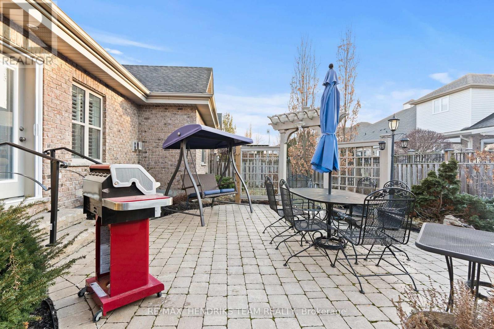 5 Mclean Court, St. Catharines, Ontario  L2W 0A2 - Photo 39 - X12851486