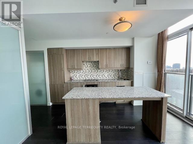 P101 - 426 University Avenue, Toronto, Ontario  M5G 1S9 - Photo 11 - C12681530