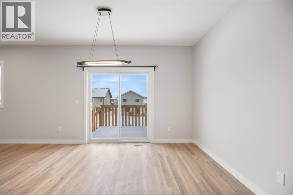 38 Thayer Close, Red Deer, Alberta T4P 0W7 - Photo 12 - A2285298