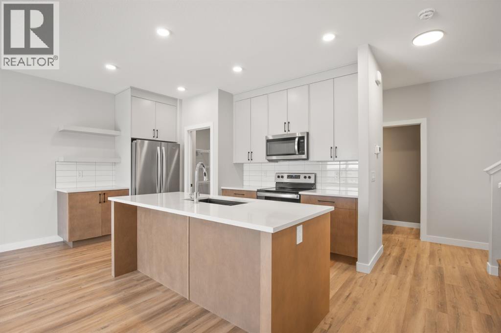 38 Thayer Close, Red Deer, Alberta T4P 0W7 - Photo 8 - A2285298