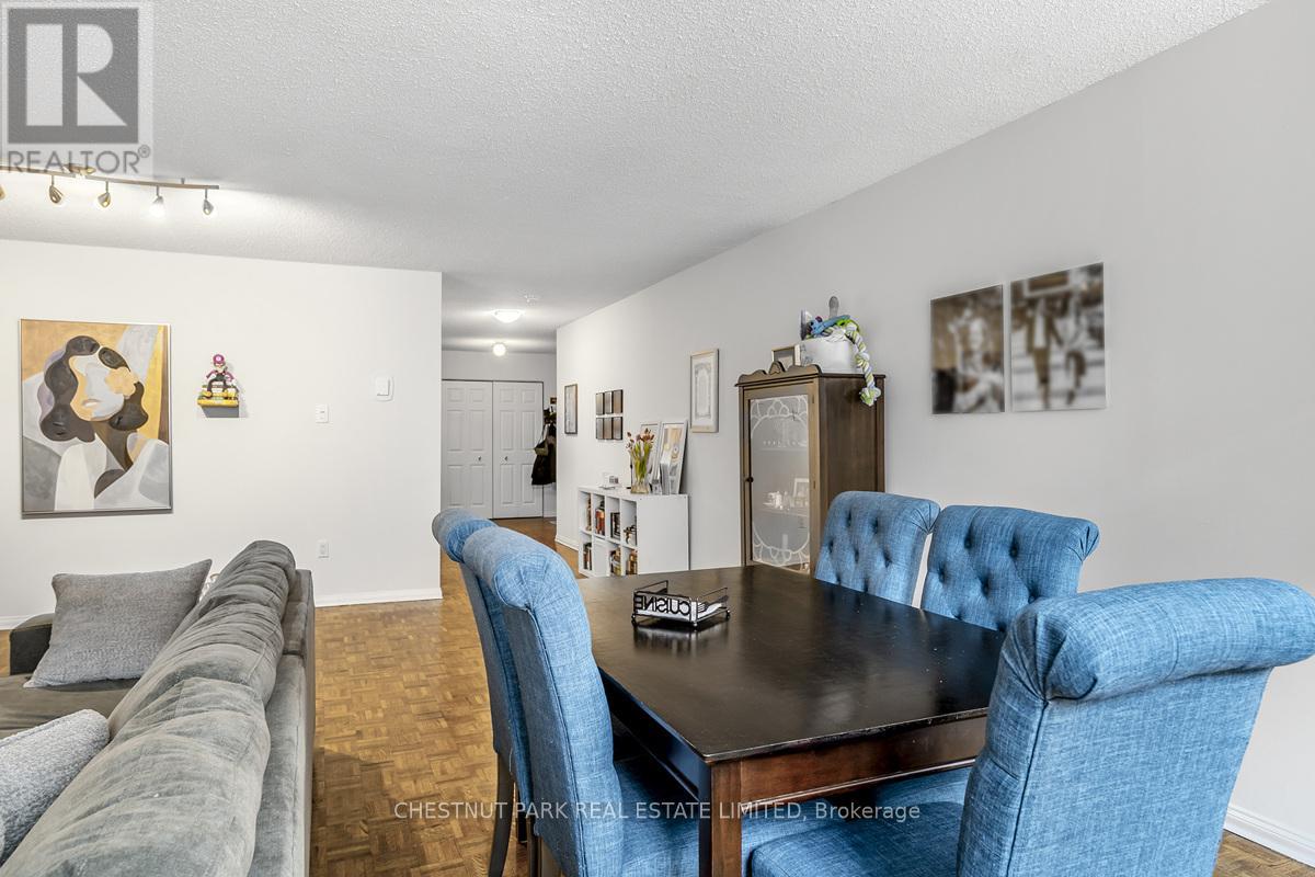 301 - 15 Mcmurrich Street, Toronto, Ontario  M5R 3M6 - Photo 13 - C12851464