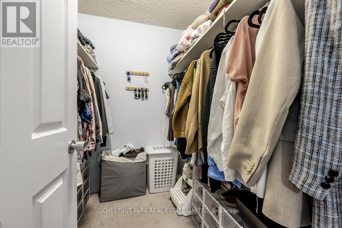 301 - 15 Mcmurrich Street, Toronto, Ontario  M5R 3M6 - Photo 21 - C12851464