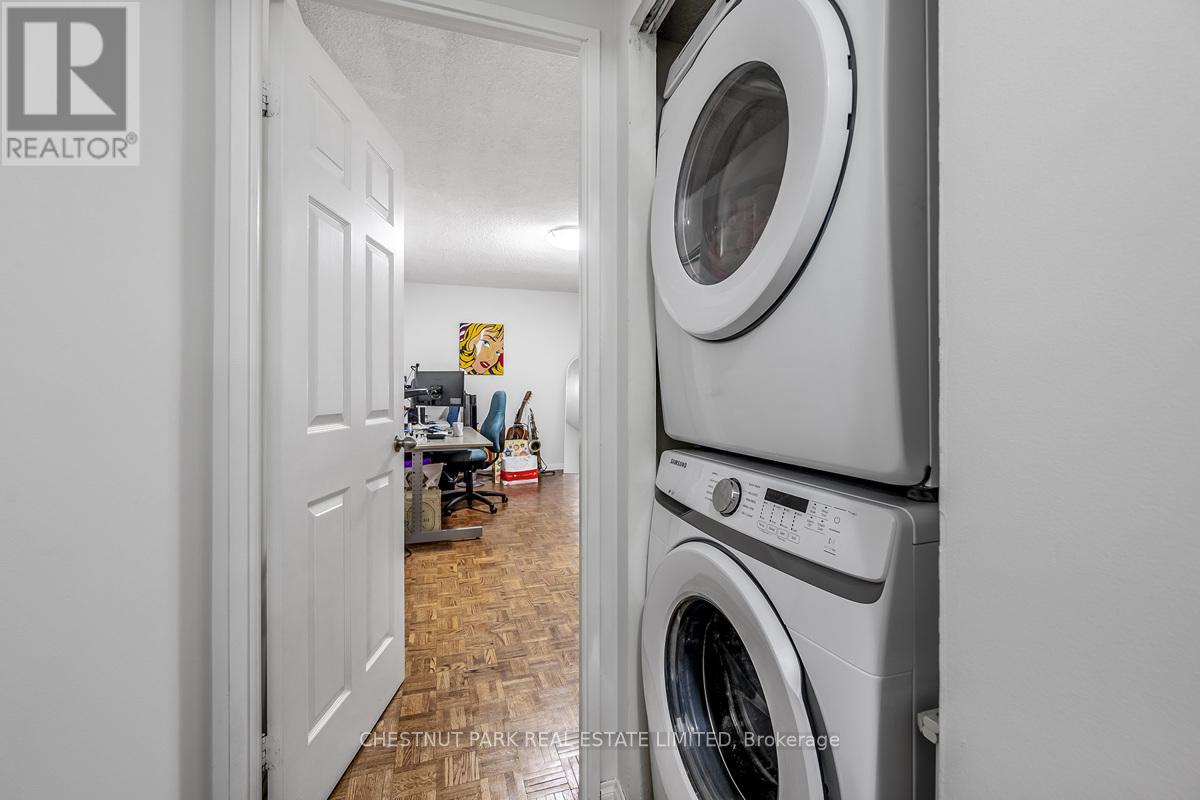 301 - 15 Mcmurrich Street, Toronto, Ontario  M5R 3M6 - Photo 25 - C12851464