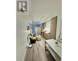 535 - 2020 BATHURST STREET, Toronto, Ontario